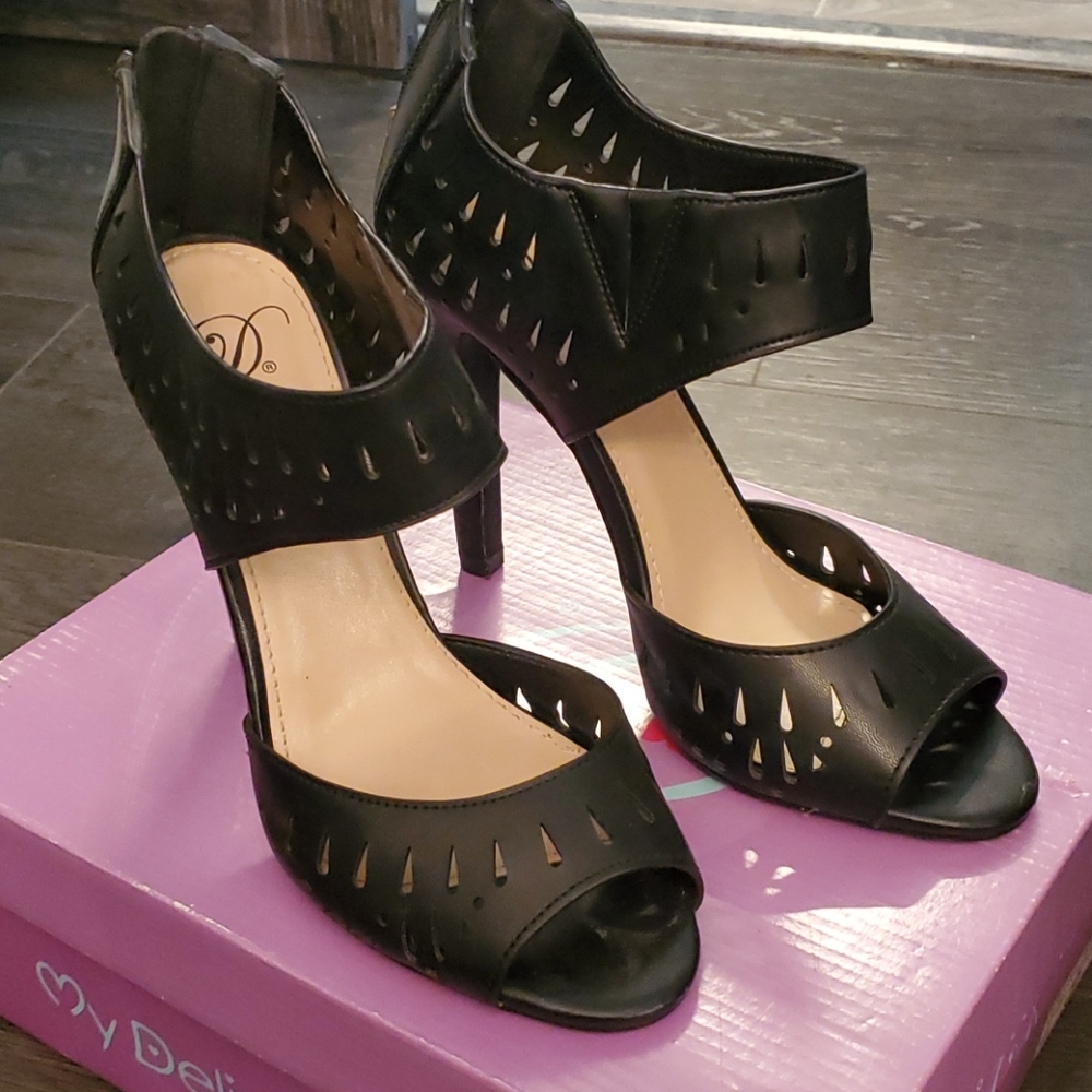 Black heels